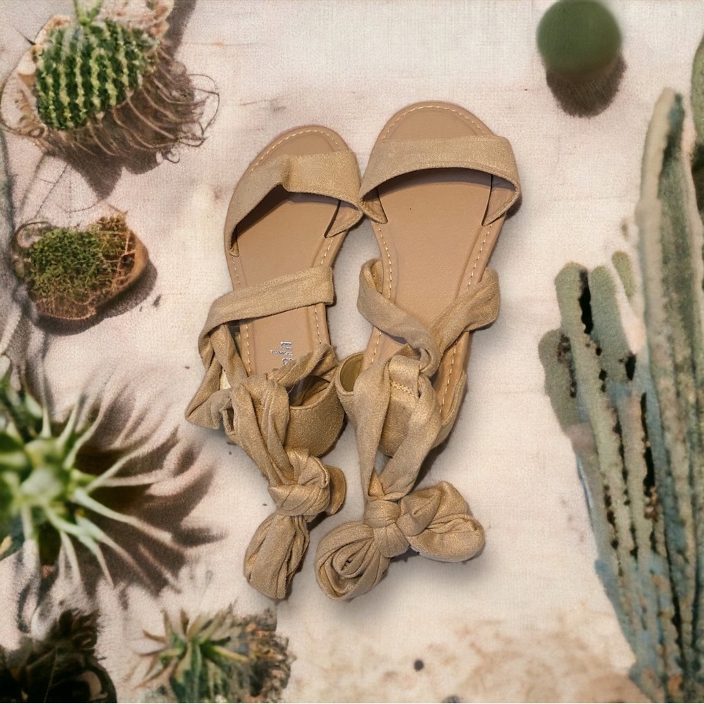 NWOT Vegan Suede Boho Gladiator Sandals